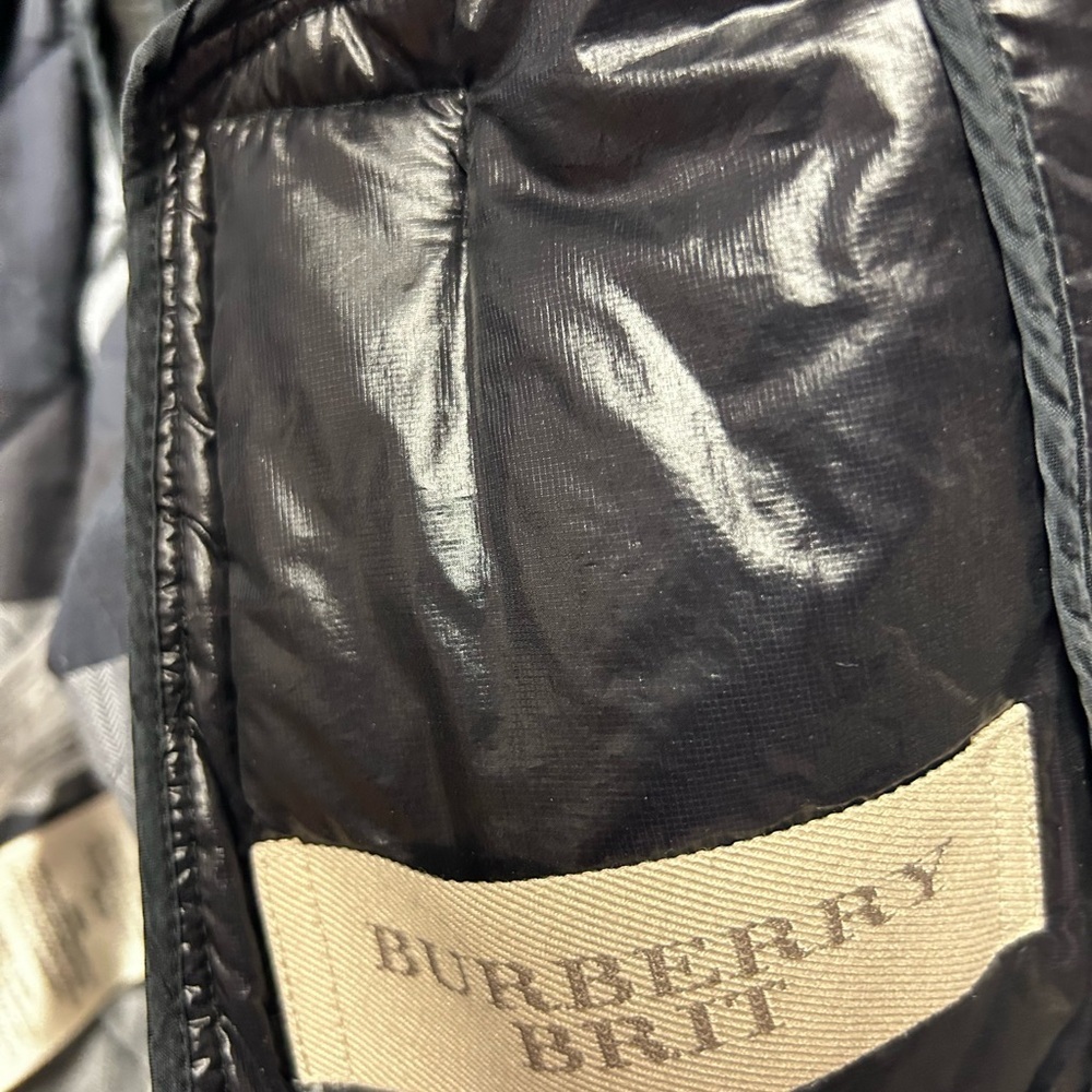 BURBERRY BRIT BLACK QUILTED PADDED DETACHABLE SLEEVE JACKET - Picture 10 of 10